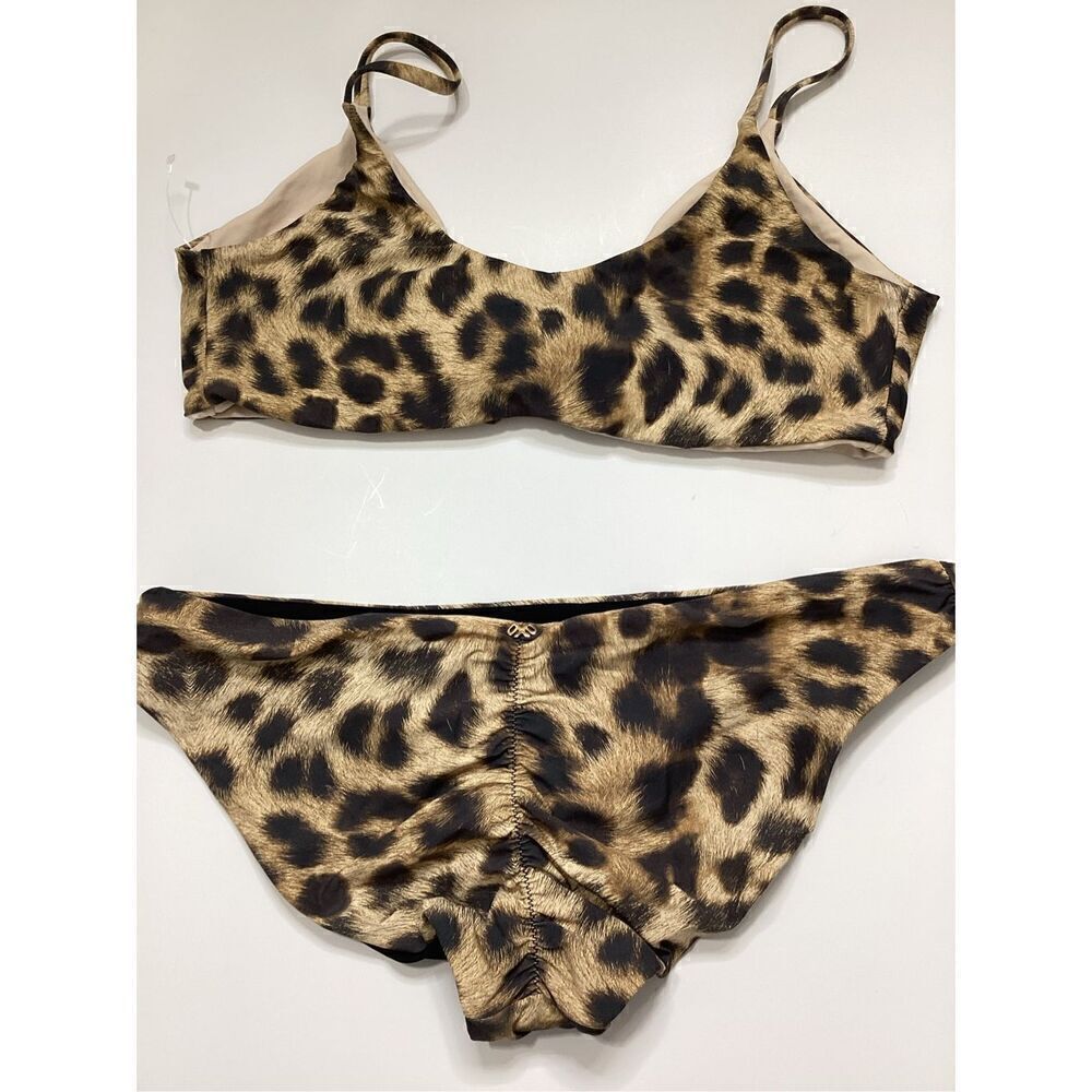 New. Pilyq/PQ Jungle reversible tie front bikini. M-Top/L-bottom. Retails$169 - Picture 13 of 16